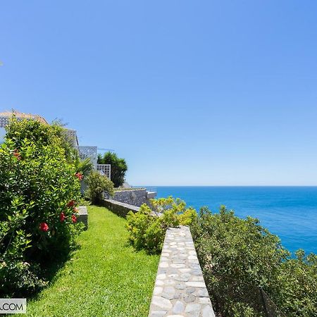 Villa Sobre El Mar Alboran La Herradura  Buitenkant foto