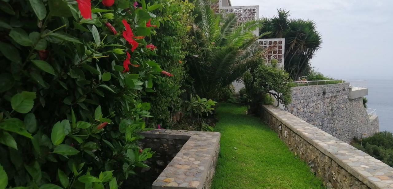 Villa Sobre El Mar Alboran La Herradura  Buitenkant foto