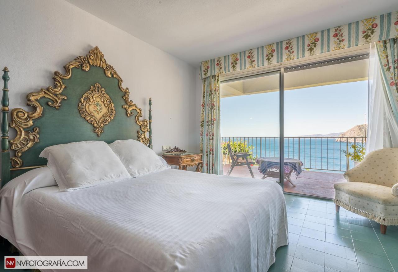 Villa Sobre El Mar Alboran La Herradura  Buitenkant foto