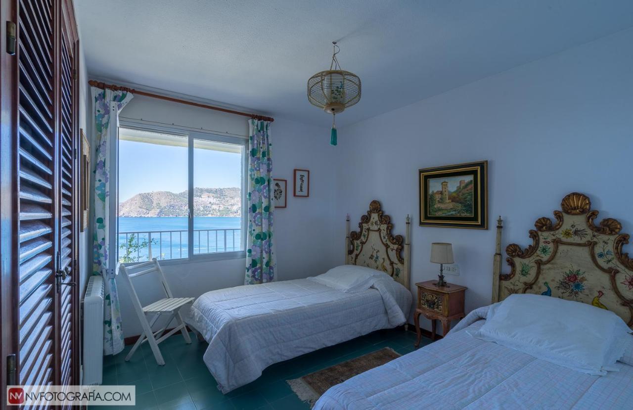 Villa Sobre El Mar Alboran La Herradura  Buitenkant foto